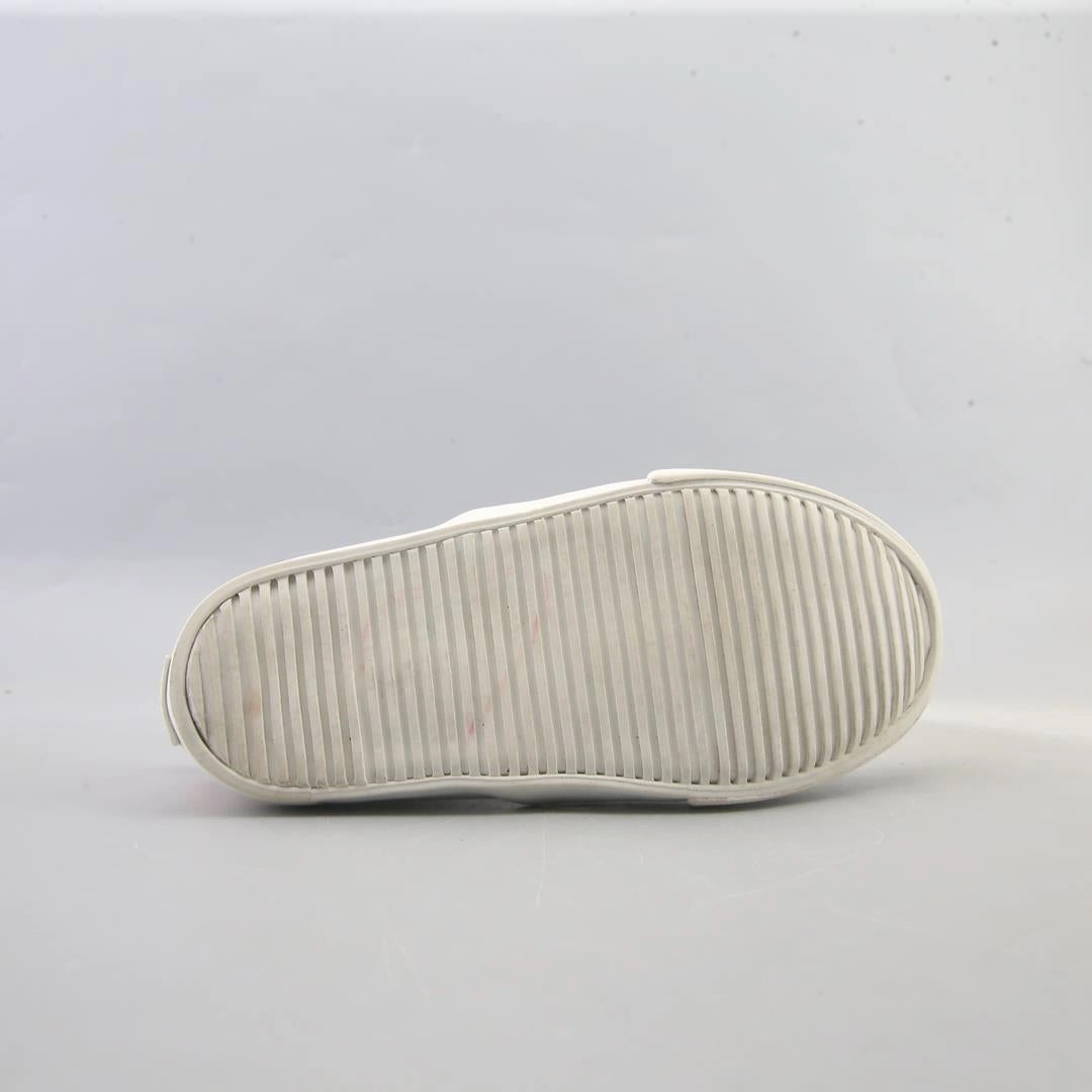 OLD NAVY 1994 everyday Old Navy footwear looks