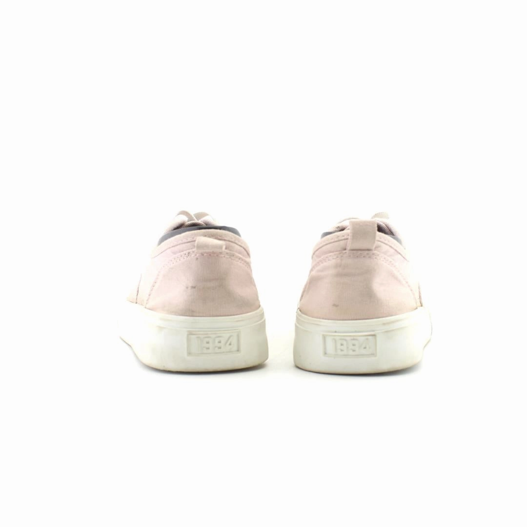 OLD NAVY 1994 Old Navy casual shoe styles