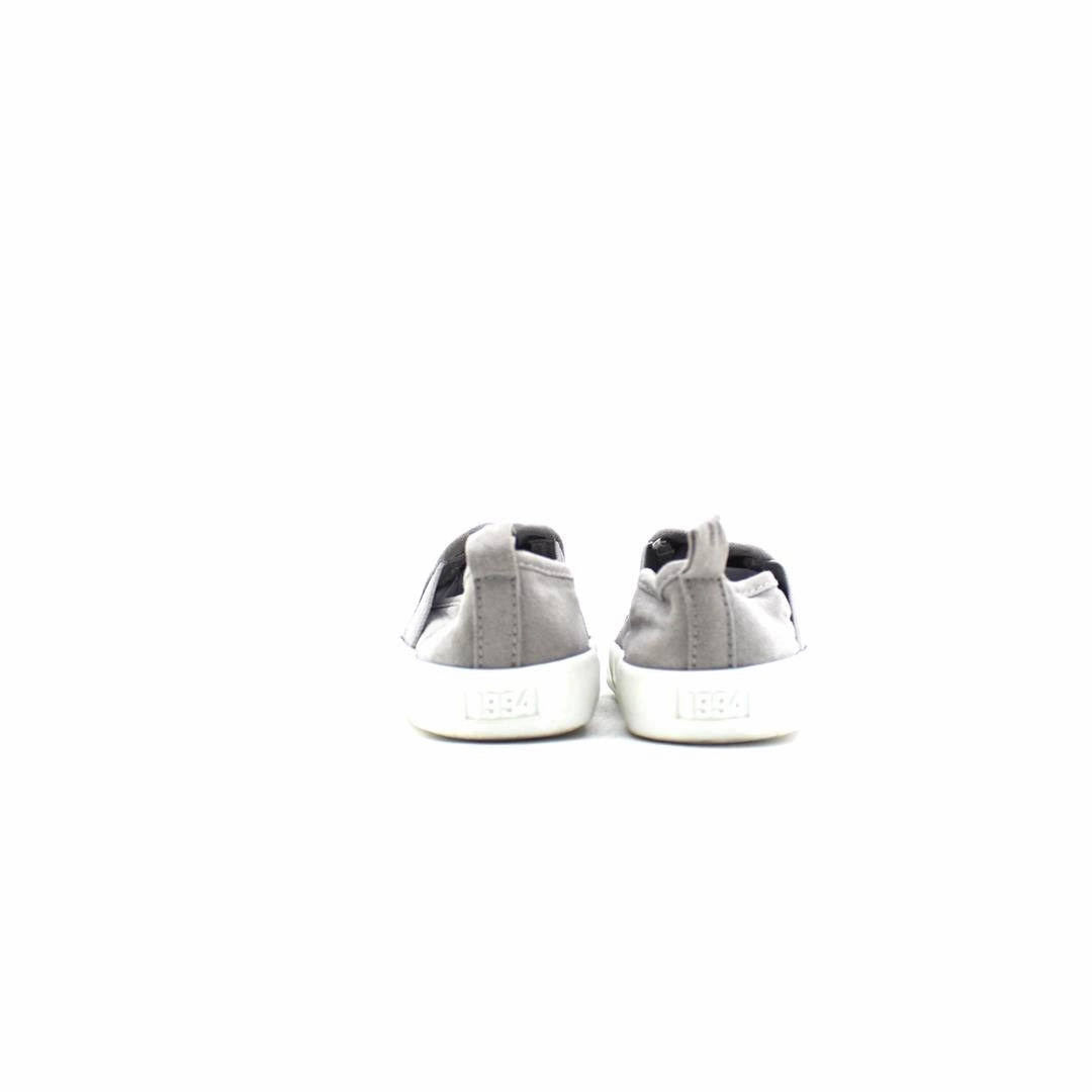 OLD NAVY 1994 Old Navy casual shoe styles
