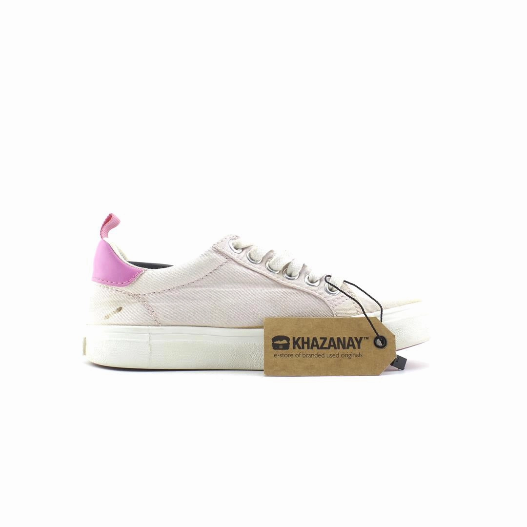 OLD NAVY 1994 Old Navy casual shoe styles