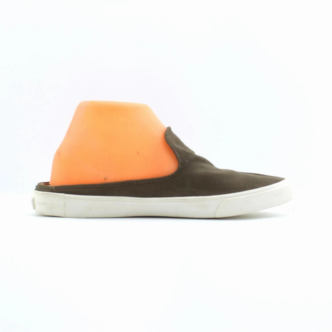OLD NAVY 1994 Old Navy shoe design snapshots