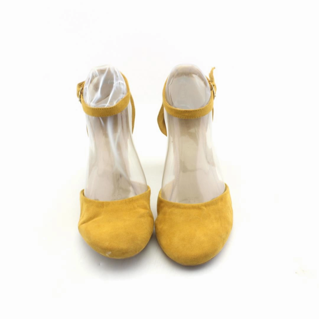 OLD NAVY . affordable Old Navy shoe visuals