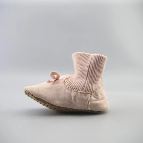 OLD NAVY . Old Navy versatile casual footwear