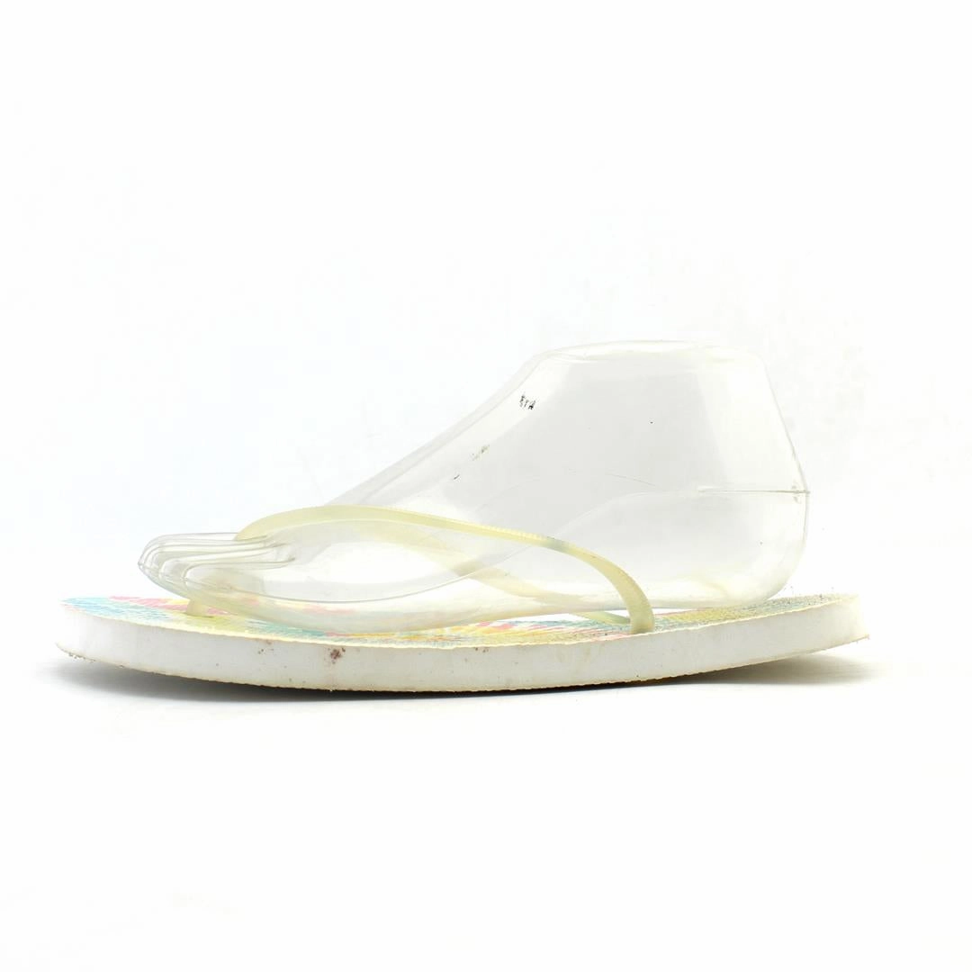 OLD NAVY . Old Navy versatile casual footwear
