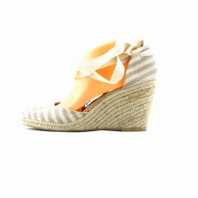 OLD NAVY . Old Navy versatile casual footwear