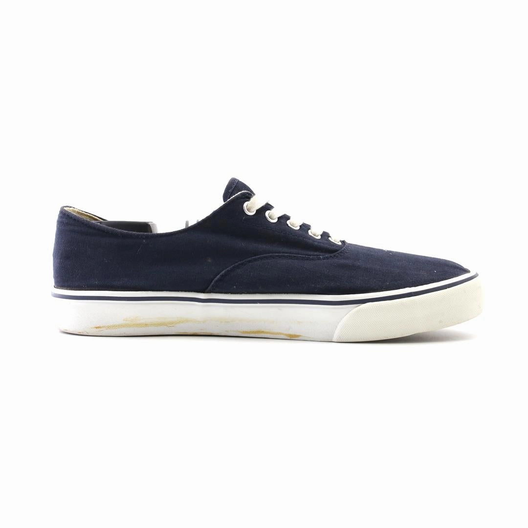 OLD NAVY . affordable Old Navy shoe visuals