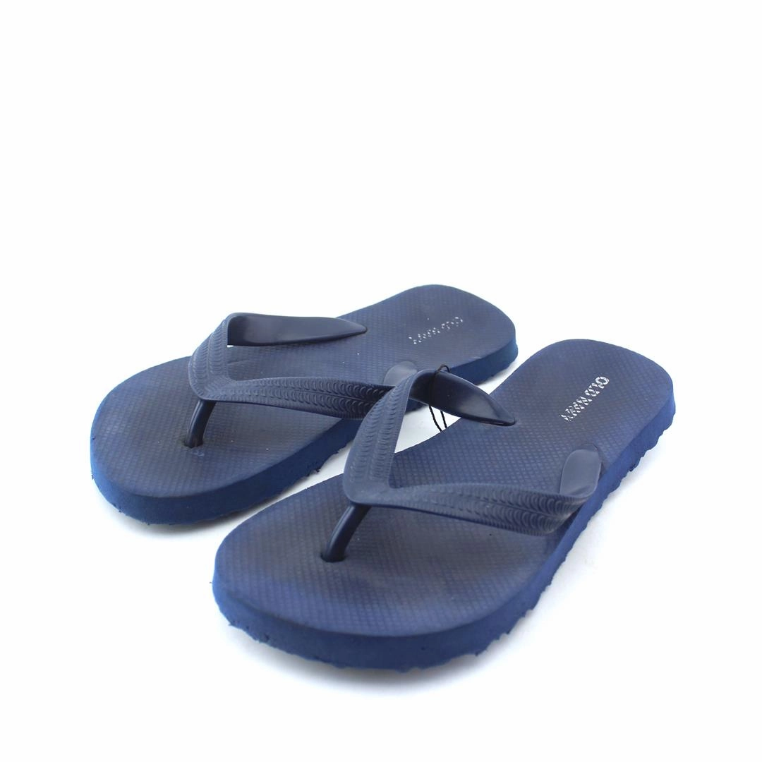 OLD NAVY . Old Navy versatile casual footwear