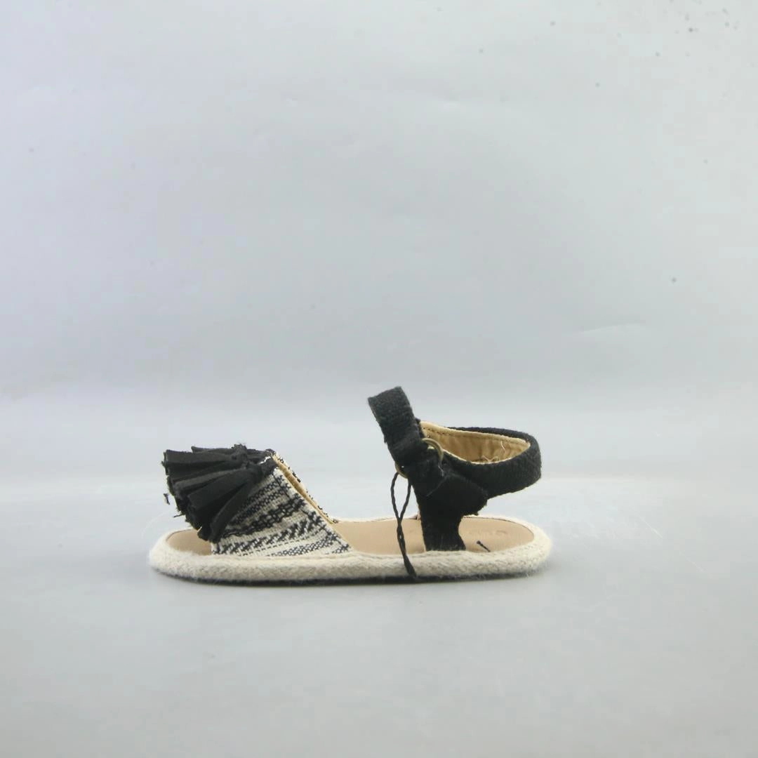OLD NAVY . affordable Old Navy shoe visuals