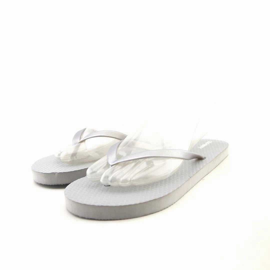 OLD NAVY . Old Navy versatile casual footwear
