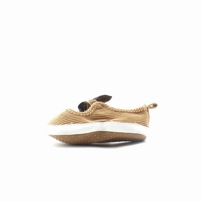 OLD NAVY . Old Navy versatile casual footwear