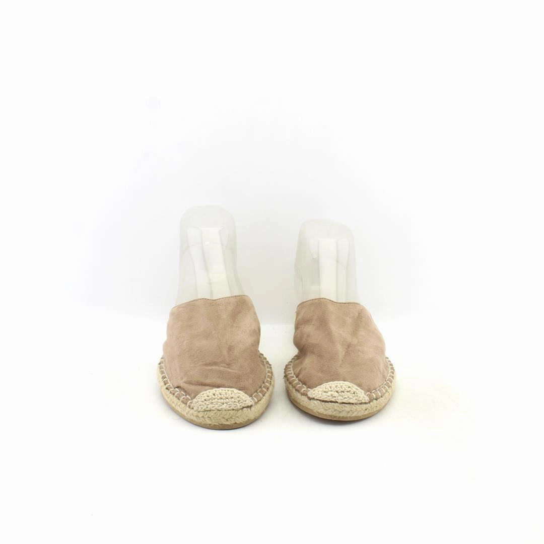 OLD NAVY . affordable Old Navy shoe visuals