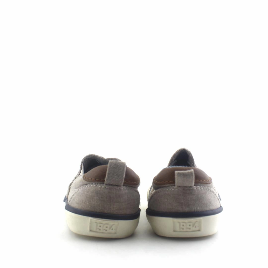 OLD NAVY . affordable Old Navy shoe visuals