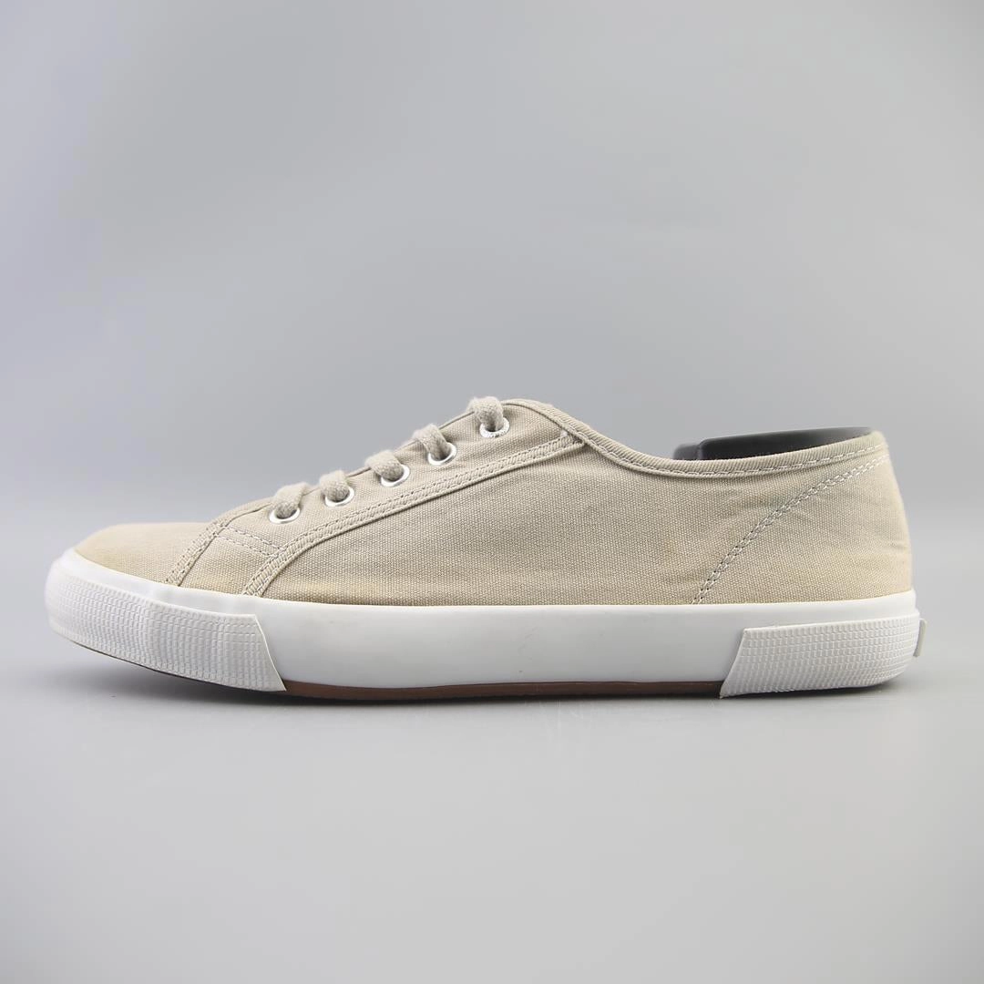 OLD NAVY . Old Navy versatile casual footwear