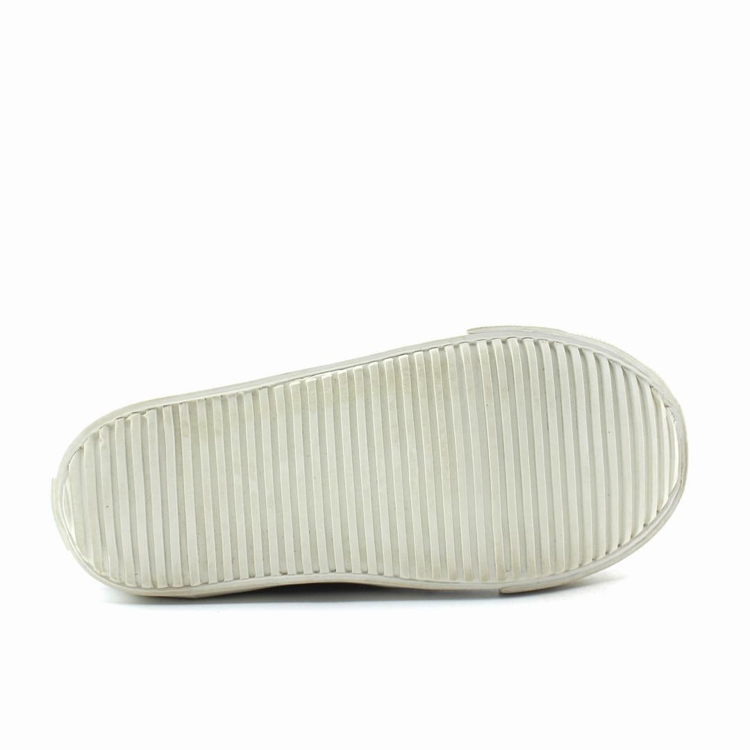 OLD NAVY . affordable Old Navy shoe visuals