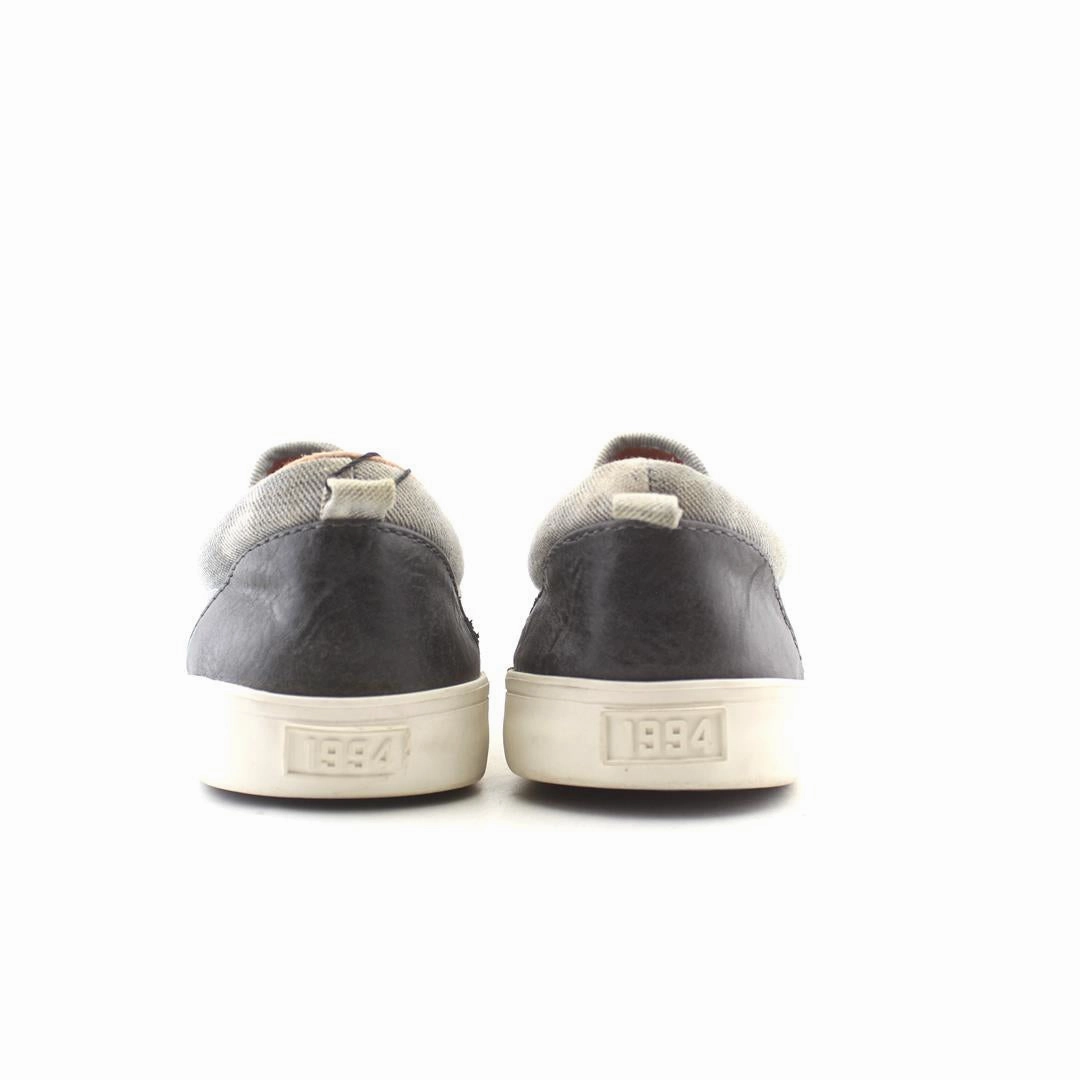 OLD NAVY . affordable Old Navy shoe visuals
