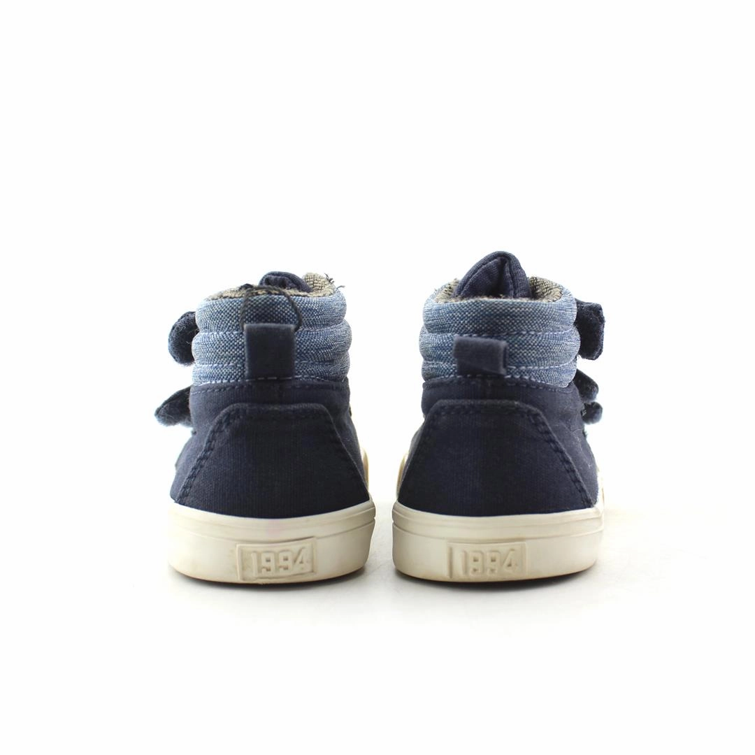 OLD NAVY . affordable Old Navy shoe visuals