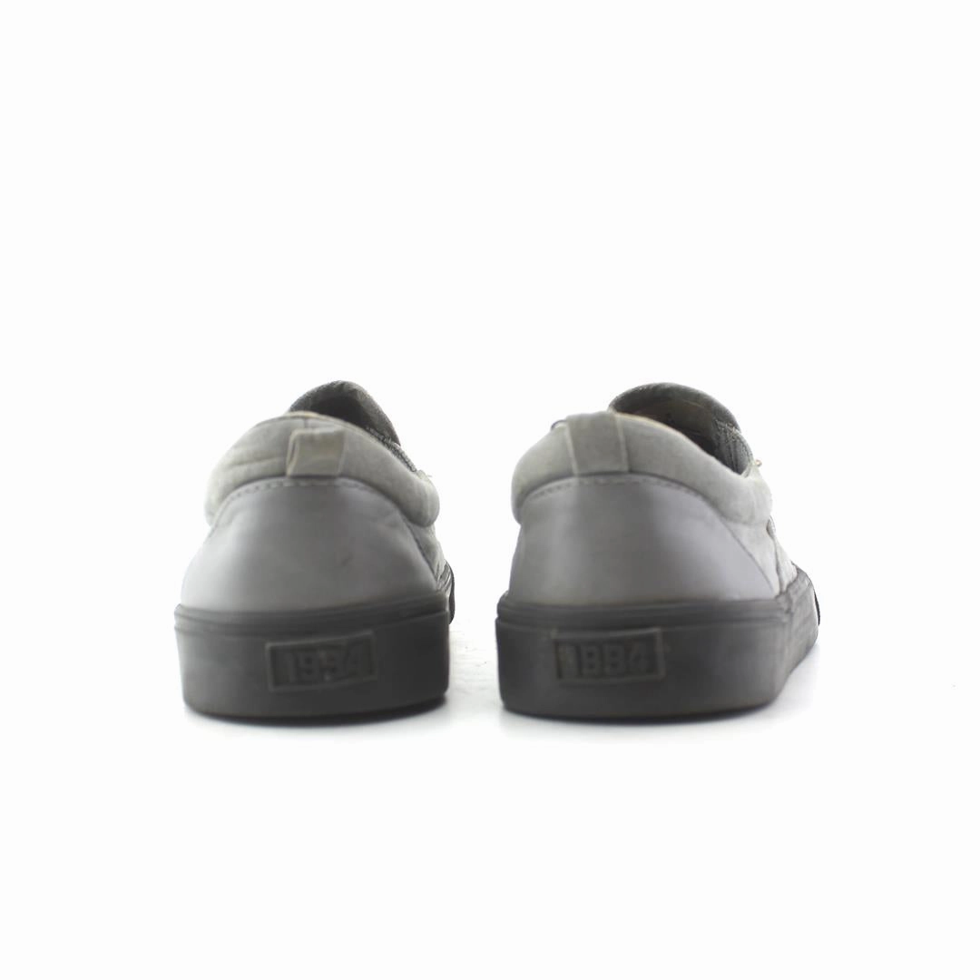OLD NAVY . affordable Old Navy shoe visuals