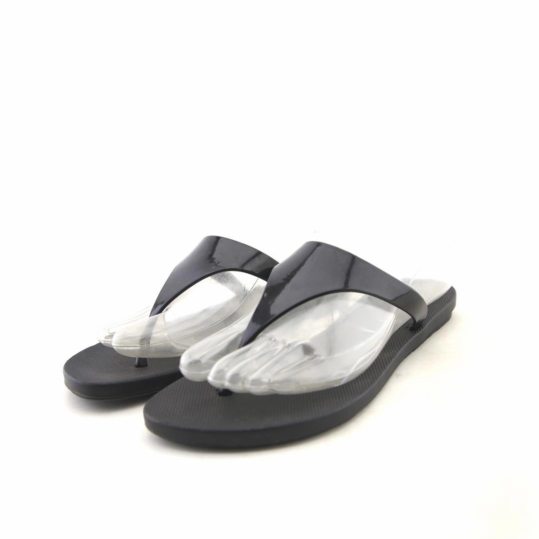 OLD NAVY . Old Navy versatile casual footwear