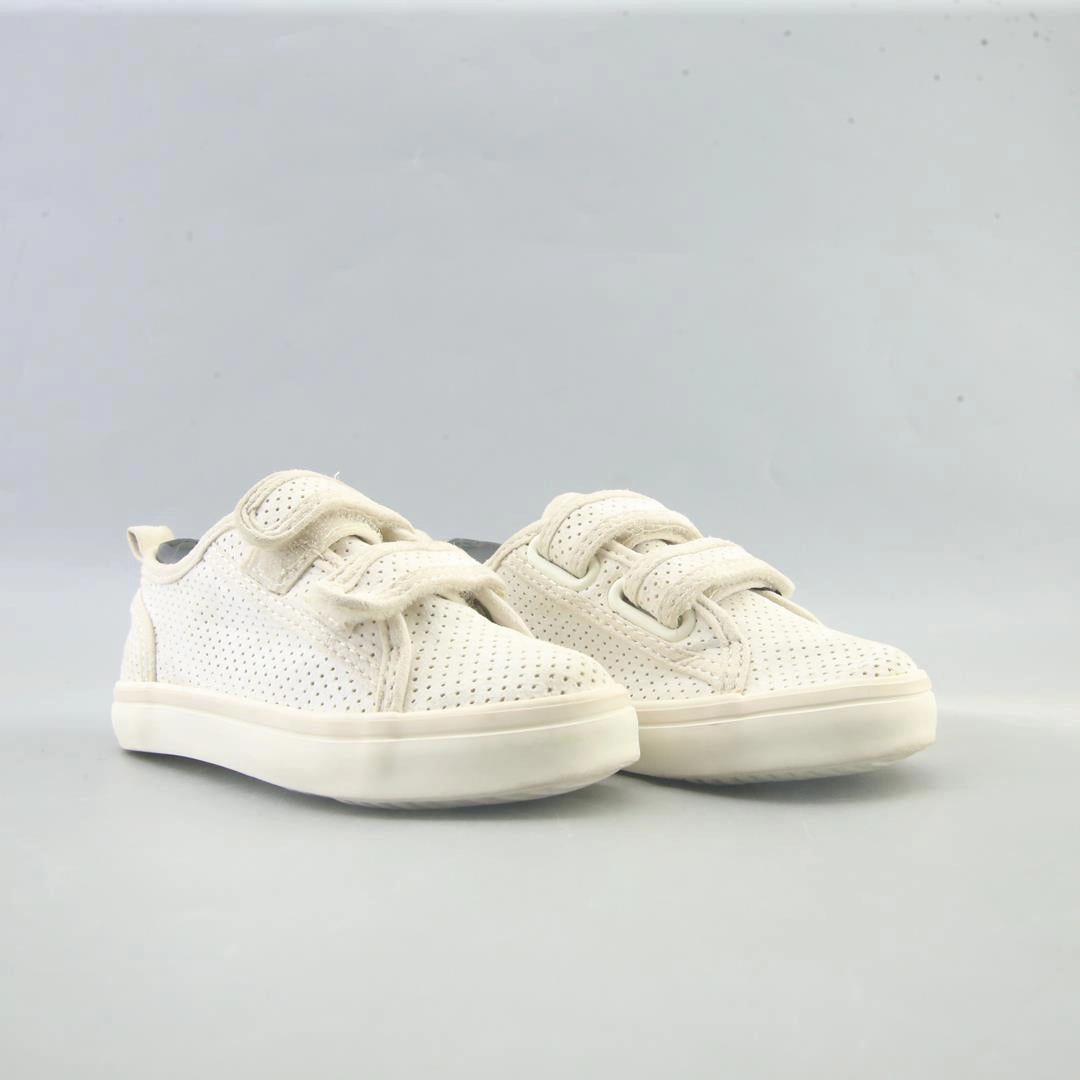 OLD NAVY . affordable Old Navy shoe visuals