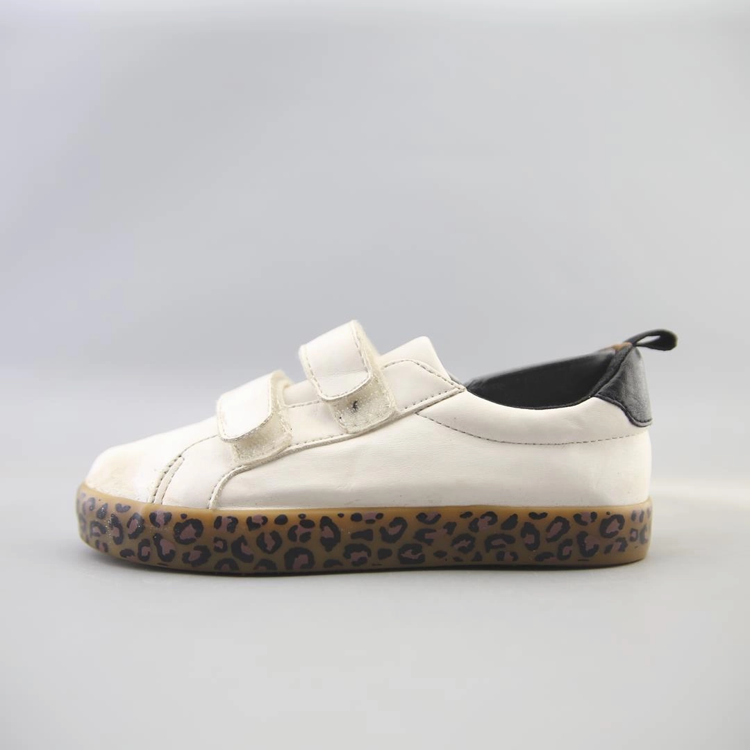 OLD NAVY . Old Navy versatile casual footwear