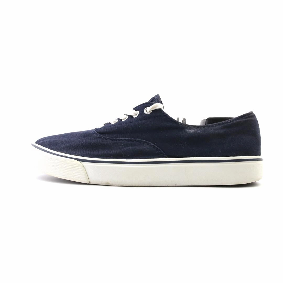 OLD NAVY . Old Navy versatile casual footwear