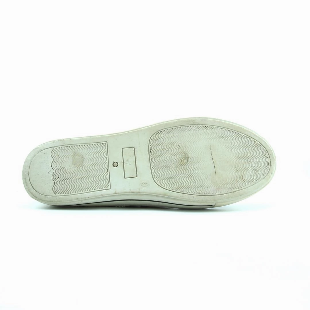 OLD NAVY . affordable Old Navy shoe visuals