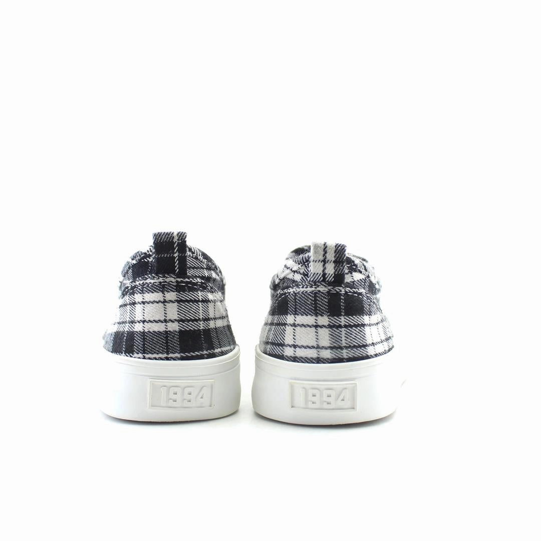OLD NAVY . affordable Old Navy shoe visuals