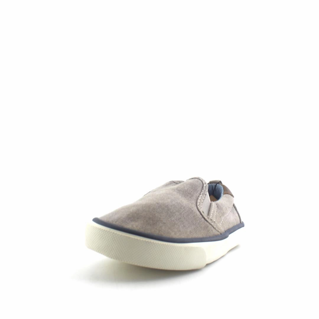 OLD NAVY . affordable Old Navy shoe visuals