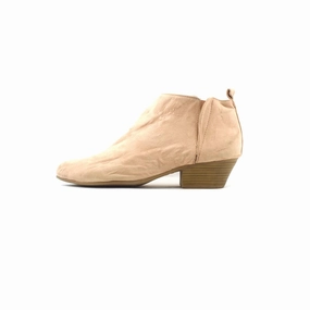 OLD NAVY . Old Navy versatile casual footwear