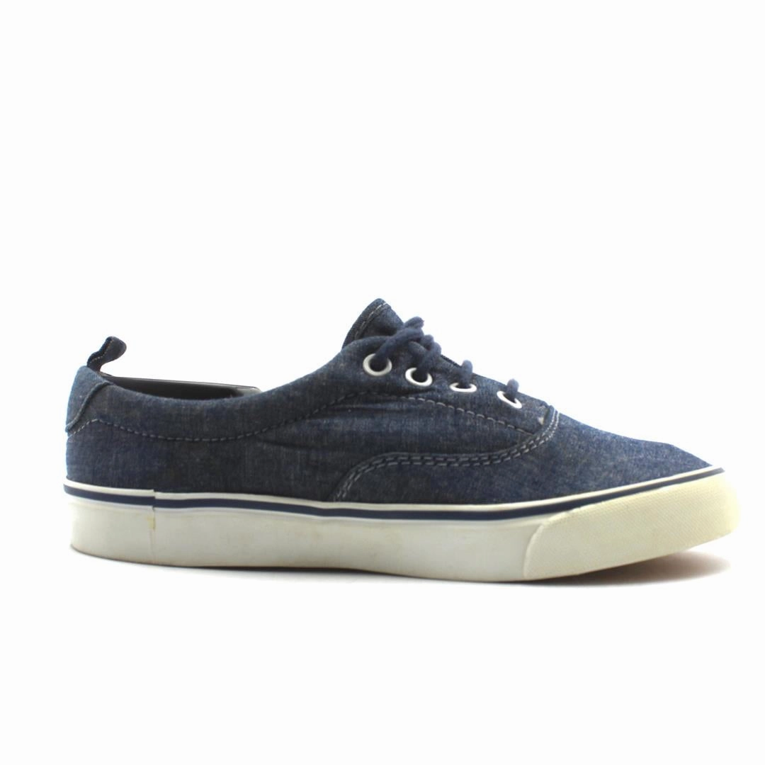 OLD NAVY . affordable Old Navy shoe visuals