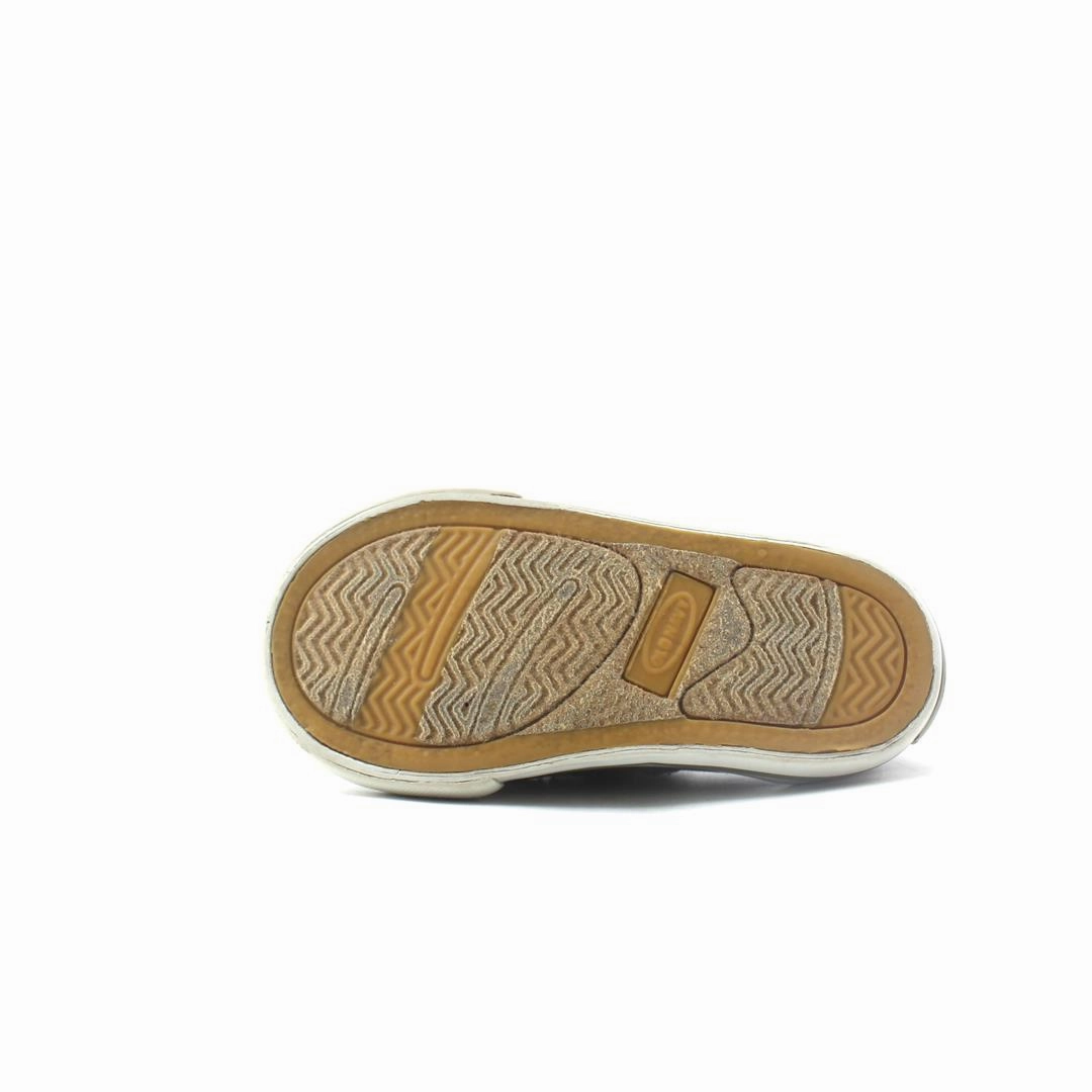 OLD NAVY . affordable Old Navy shoe visuals
