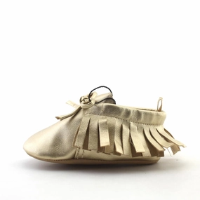OLD NAVY . Old Navy versatile casual footwear