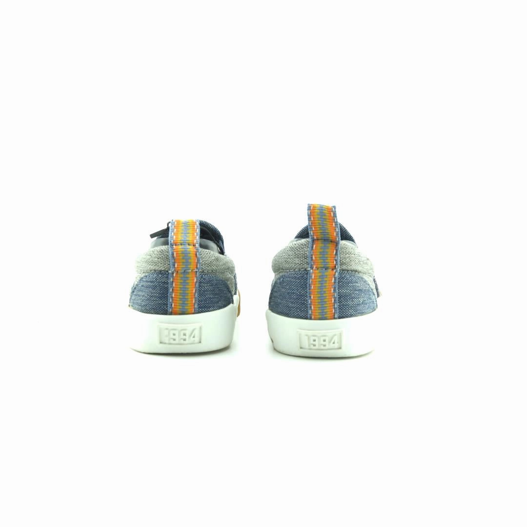 OLD NAVY . affordable Old Navy shoe visuals