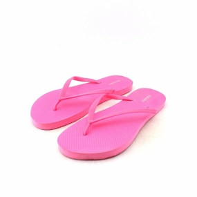 OLD NAVY . Old Navy versatile casual footwear