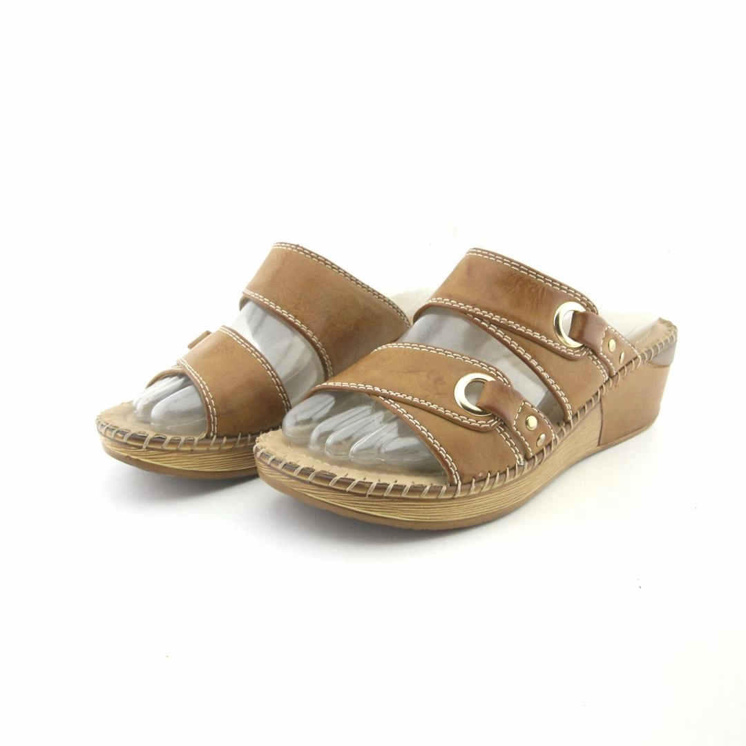 OLD NAVY . Old Navy versatile casual footwear