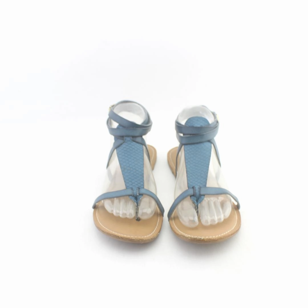 OLD NAVY . affordable Old Navy shoe visuals