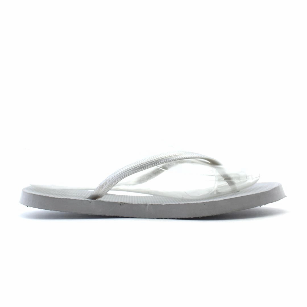 OLD NAVY . affordable Old Navy shoe visuals