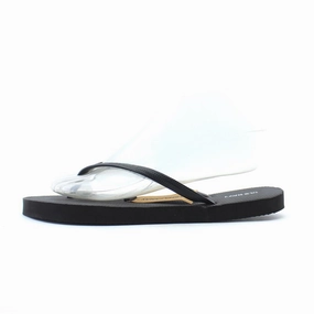 OLD NAVY . Old Navy versatile casual footwear