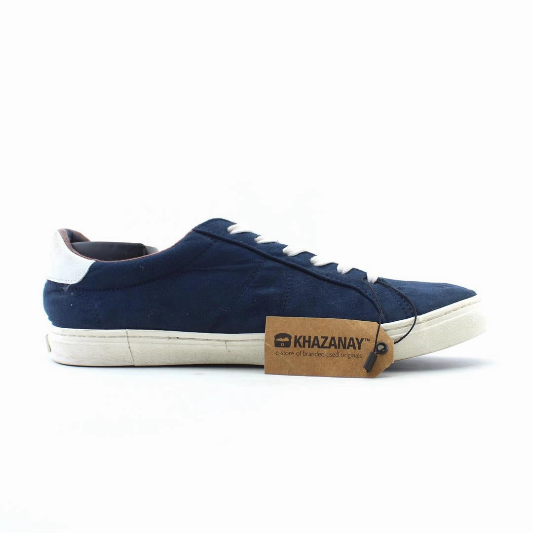 OLD NAVY . affordable Old Navy shoe visuals