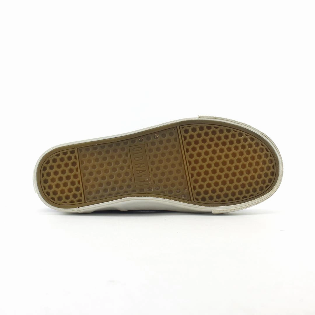 OLD NAVY . affordable Old Navy shoe visuals