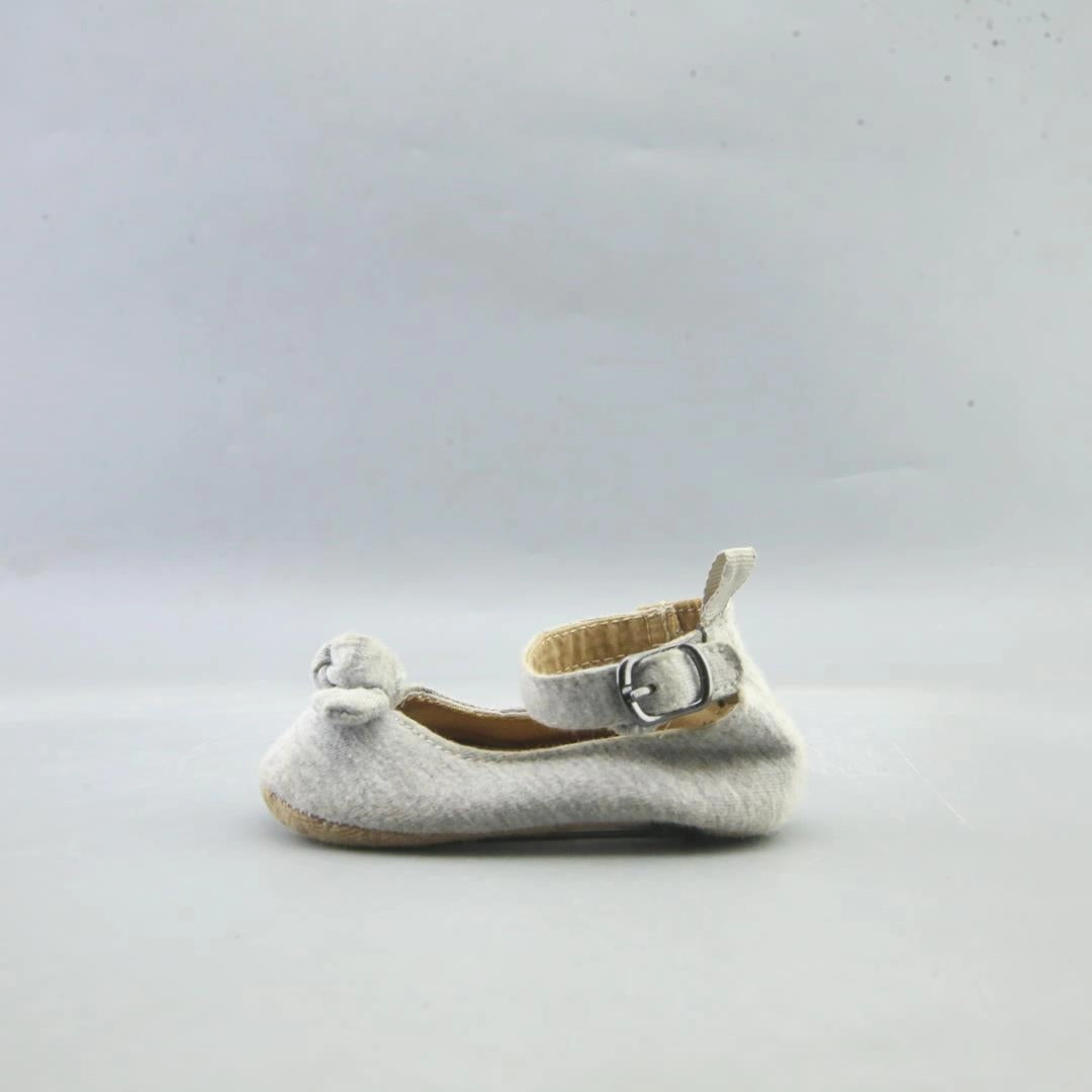OLD NAVY . affordable Old Navy shoe visuals