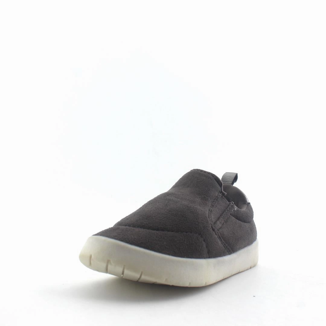 OLD NAVY . affordable Old Navy shoe visuals