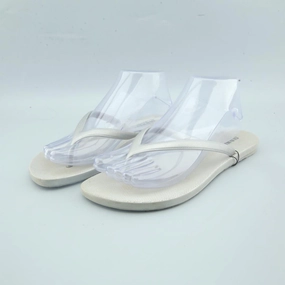 OLD NAVY . Old Navy versatile casual footwear