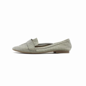 OLD NAVY . Old Navy versatile casual footwear