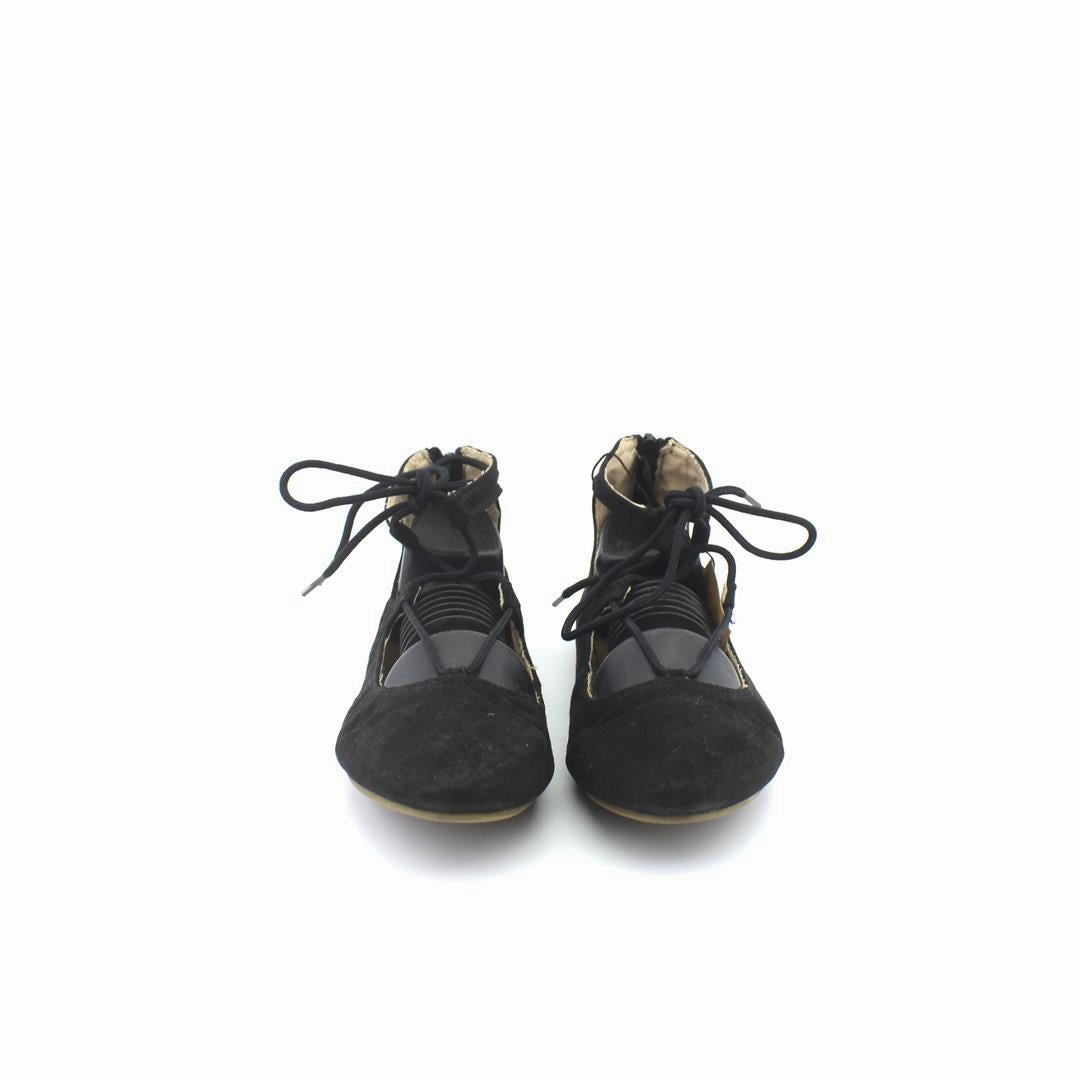 OLD NAVY . affordable Old Navy shoe visuals