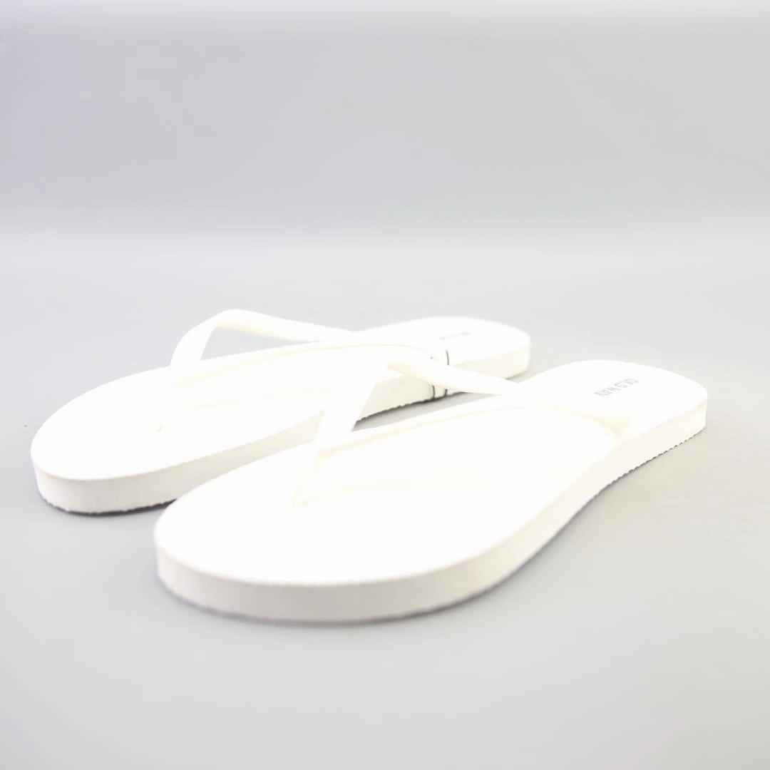 OLD NAVY . Old Navy versatile casual footwear
