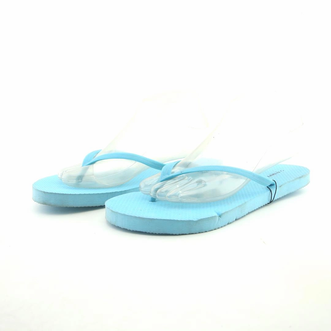 OLD NAVY . Old Navy versatile casual footwear