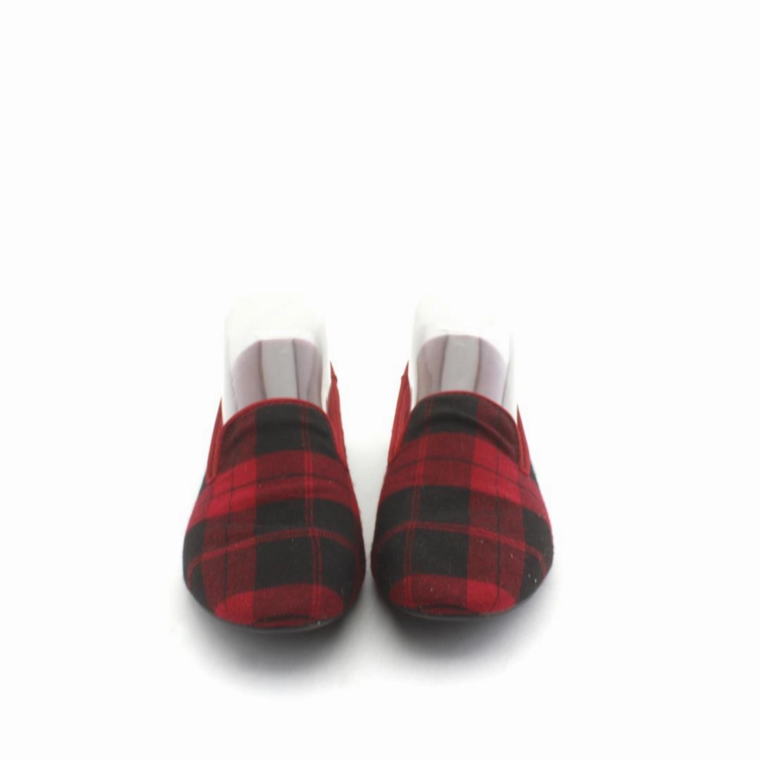 OLD NAVY . affordable Old Navy shoe visuals