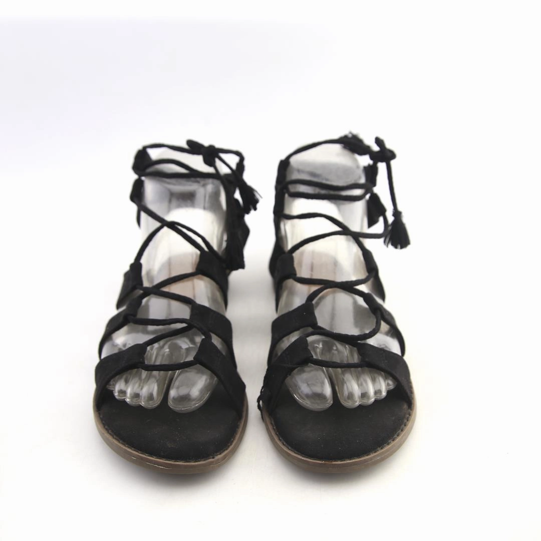 OLD NAVY . affordable Old Navy shoe visuals
