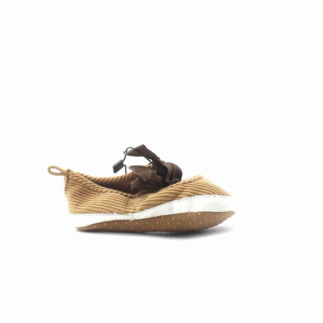 OLD NAVY . affordable Old Navy shoe visuals